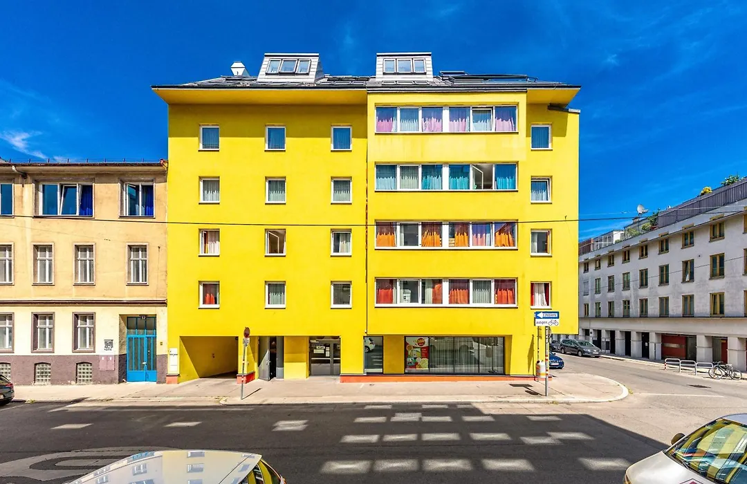 a&t Holiday Hostel-1